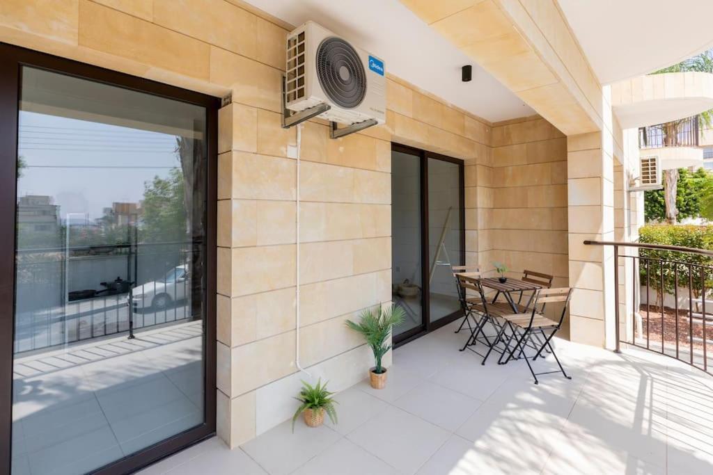 Epicurian Residence นิโคเซีย ภายนอก รูปภาพ