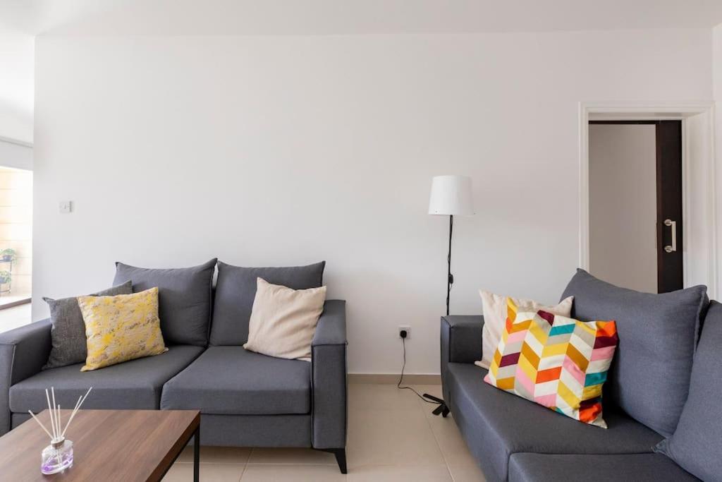 Epicurian Residence นิโคเซีย ภายนอก รูปภาพ